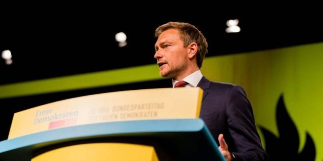 Asylpolitik - Lindner unterstützt Seehofers Haltung