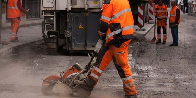 Straßenausbaubeiträge - Gesetz entlastet Bürger
